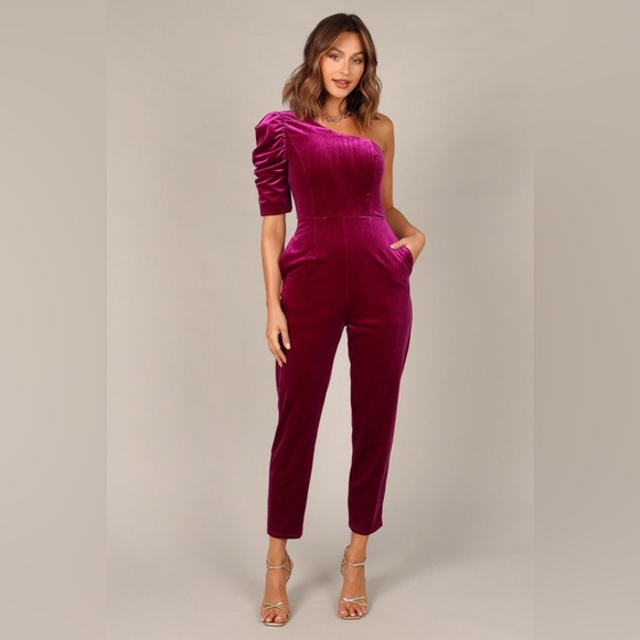 Like New!! Petal&Pup Raspberry One Shoulder Jumpsuit - Picture 3 of 6